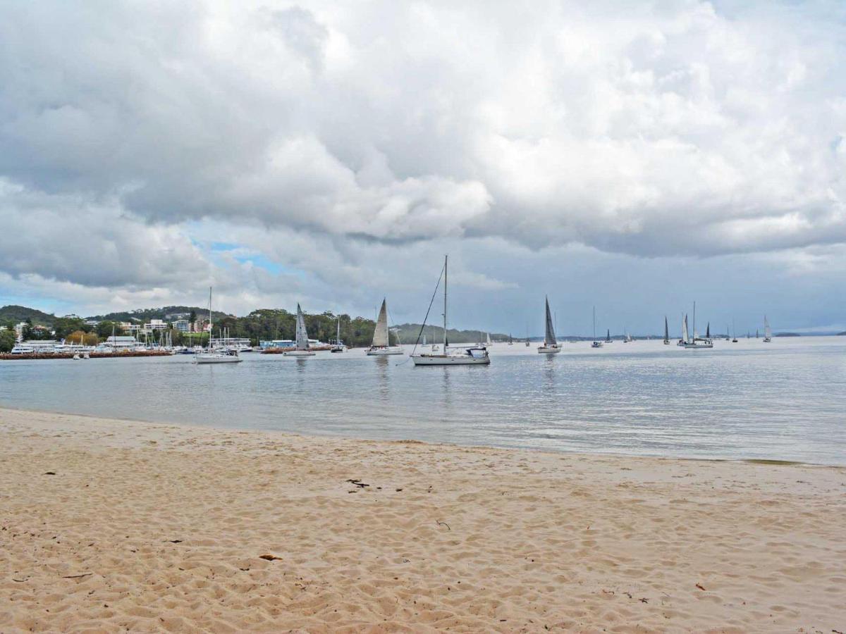 Sailfish, 3,46 Magnus Street - Unit With Stunning Water Views And Close To Town Nelson Bay Eksteriør billede